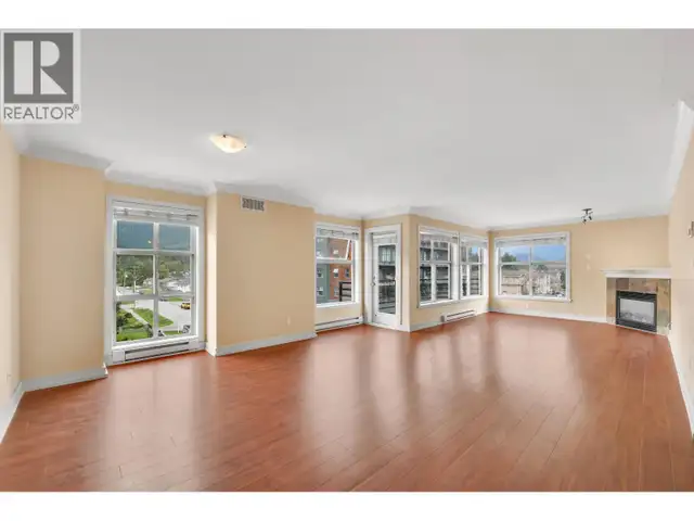 403 1310 VICTORIA STREET Squamish, British Columbia in Condos for Sale in Sunshine Coast - Image 4