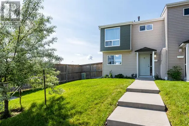43, 5425 Pensacola Crescent SE Calgary, Alberta628647585981471217
