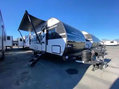 EAST TO WEST Della Terra travel trailer 191BH highlights: Full Bathroom Booth Dinette Exterior Awnin...