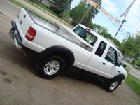 NORTH POINT MOTORS...CALL / TEXT 780-224-7791 CHECK OUT THIS 07 FORD RANGER 4X4 SUPER CAB 4.0L V6. D... (image 2)