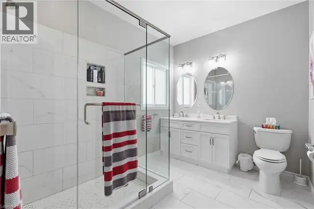 51 AUTUMN RIDGE Trail Kitchener, Ontario in Houses for Sale in Kitchener / Waterloo - Image 21