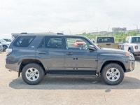 Check out this 2024 Toyota 4Runner SR5PREM before it's too late! *Get Your Money's Worth for this To... (image 5)