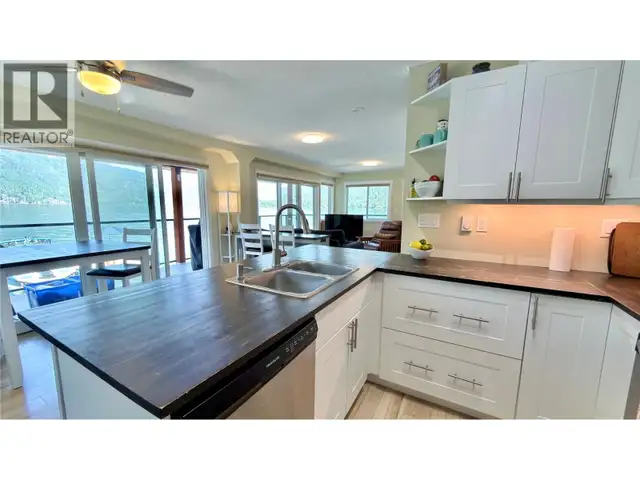 3109 East Lake Drive Christina Lake, British Columbia in Houses for Sale in Penticton - Image 29