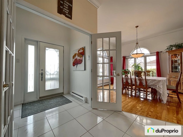 $625,000 - 2 Storey for sale in St-Germain-De-Grantham — photo 2