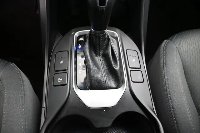 2017 Hyundai Santa Fe PREFERRED HEATED SEATS | BACKUP CAMERA | A in Cars & Trucks in Dartmouth - Image 12