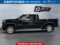 The 2021 Chevrolet Silverado 3500HD High Country blends heavy-duty strength with luxury-grade refine... (image 7)
