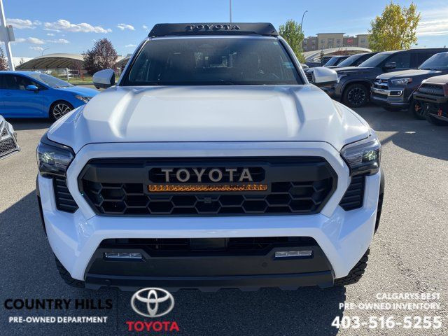 2025 Toyota Tacoma TRD Off-Road - Premium Pkg - Tonneau/Steps in Cars & Trucks in Calgary - Image 2