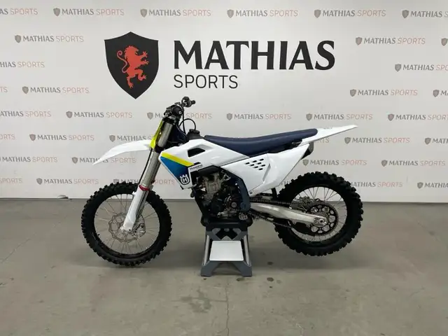 2025 HUSQVARNA FC250 in Dirt Bikes & Motocross in Longueuil / South Shore - Image 6