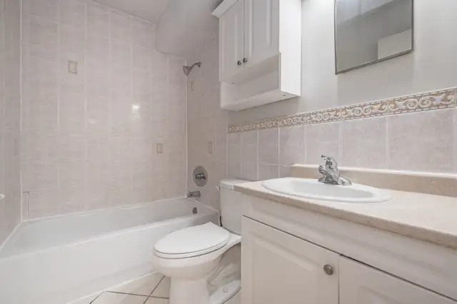 Student Rooms Available Steps From Laurier!! - Furnished Rooms!! in Room Rentals & Roommates in Kitchener / Waterloo - Image 18