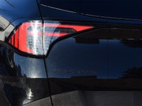 See Dealer Website for Details. Engine: 4 Cylinder Engine (image 8)