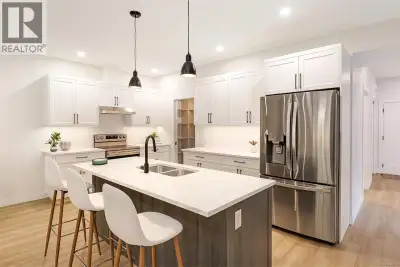 Roosevelt Place brings together the best of thoughtful design, energy efficiency, and natural surrou...