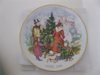 1991 Avon Noel Christmas Plate