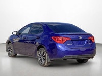 KBB.com Brand Image Awards. This Toyota Corolla boasts a Regular Unleaded I-4 1.8 L/110 engine power... (image 1)