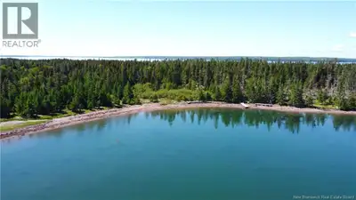 Located on Navy Island, also known by many locals as Saint Andrews Island, is this 10 acre waterfron...