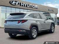 This Hyundai Tucson boasts a Regular Unleaded I-4 2.5 L/152 engine powering this Automatic transmiss... (image 4)