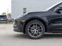 Finished In Jet Black Metallic With Matching Leather, Premium Plus Package, 20&Quot; Macan S Wheels,... (image 5)