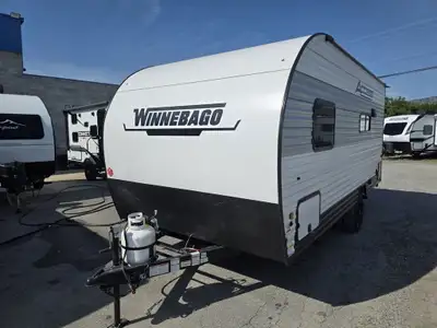 Designed for couples or solo travelers, the Access 15RB features a rear bath, full galley, and a que...