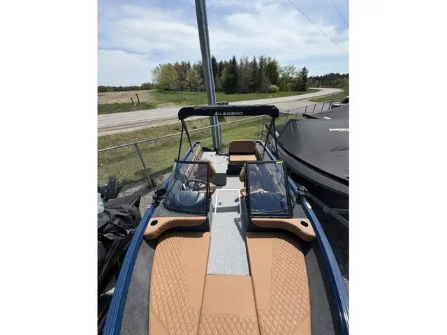 2026 Legend Boats 18XT in Powerboats & Motorboats in Guelph - Image 9
