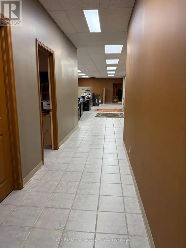 A - 23-25 PINE STREET S Timmins (TS - SE), Ontario in Commercial & Office Space for Rent in Timmins - Image 10