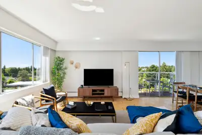 This furnished three-bedroom, two-bathroom apartment boasts a functional floorplan, a renovated kitc...