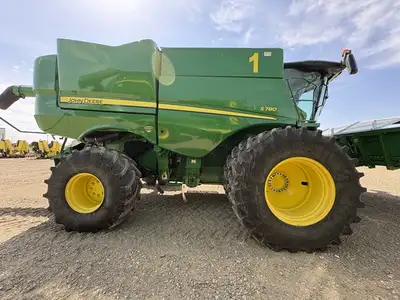 Welcome to Horizon Ag & Turf Location: Horizon Ag & Turf Lloydminster 2019 John Deere S790 Combine w...