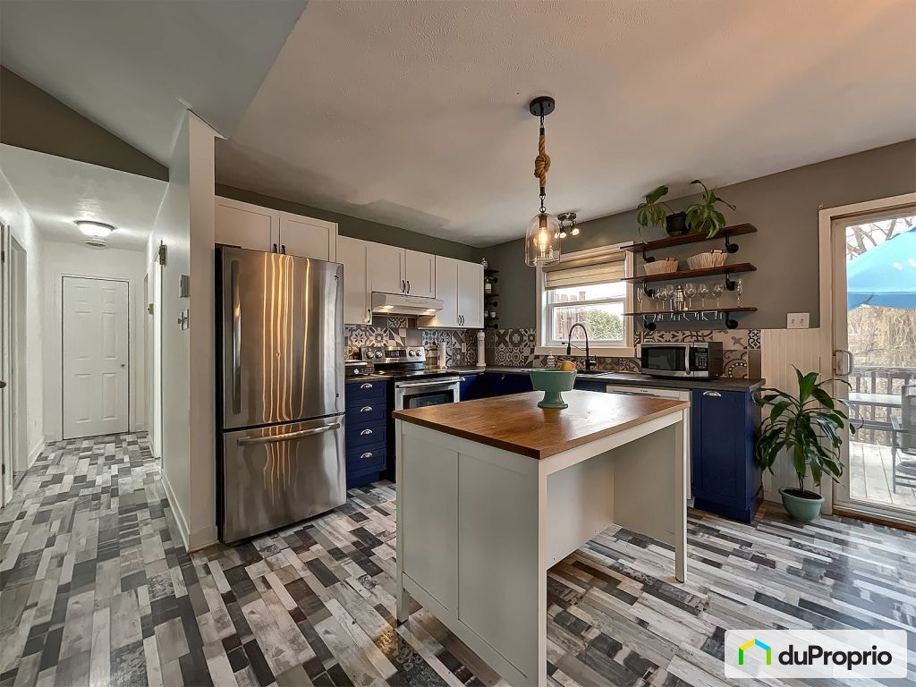 $465,500 - Bungalow for sale in Rougemont — photo 3