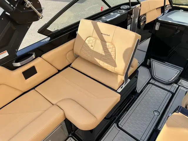 2022 Mastercraft X26 in Powerboats & Motorboats in St. Albert - Image 16