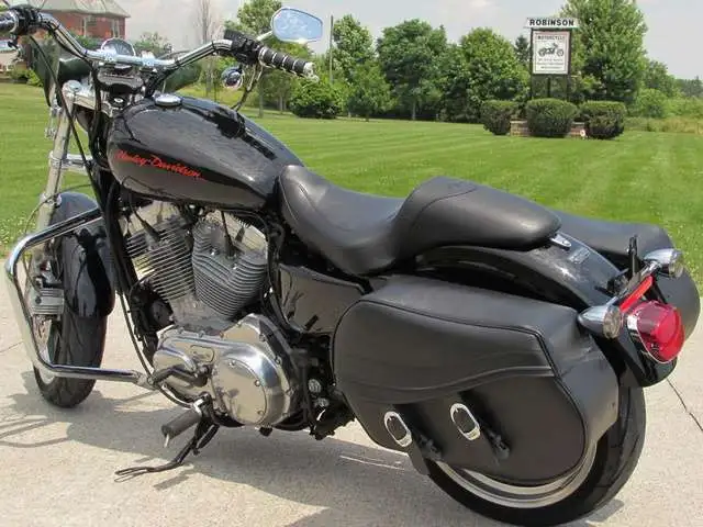 2013 Harley-Davidson Sportster XL883L Superlow in Street, Cruisers & Choppers in Leamington - Image 13