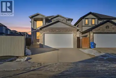Welcome to 104 Taralake Common NE, ideally located close to schools, public transportation, playgrou...