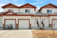 3 Bed 2.5 Bath Townhouse Westpark Fort Sask