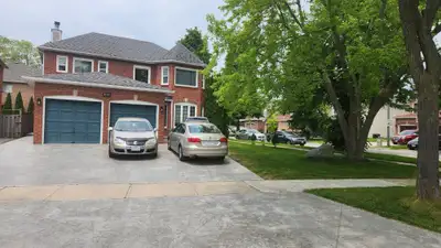 Bachelor basement apartment for rent in Pickering