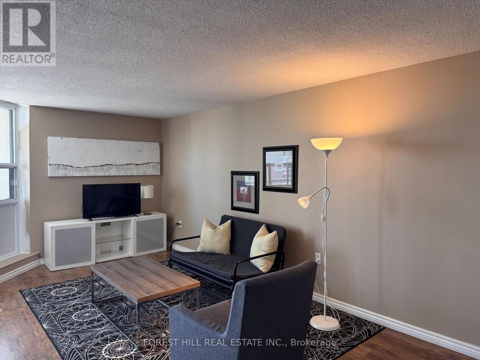 905 - 323 COLBORNE STREET London East (East K), Ontario 5