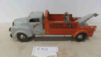 Lincoln Pressed Metal Tow Truck 5" x 5.5" x 16"
