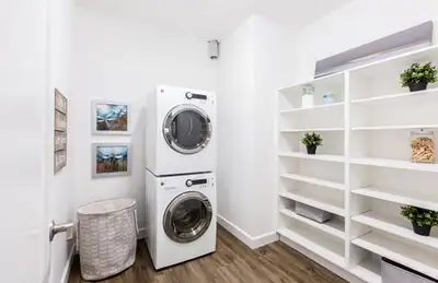 Gorgeous suites downtown Edmonton on Jasper Ave!, View more