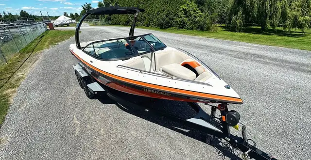 2006 MALIBU WAKESETTER 21LX in Powerboats & Motorboats in Ottawa - Image 5