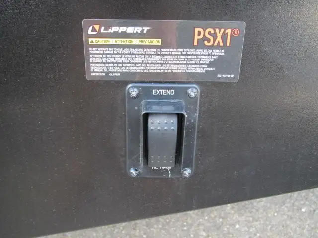 2026 EAST TO WEST DELLA TERRA 261RB-GREAT COUPLES LAYOUT!  in Travel Trailers & Campers in Ottawa - Image 38