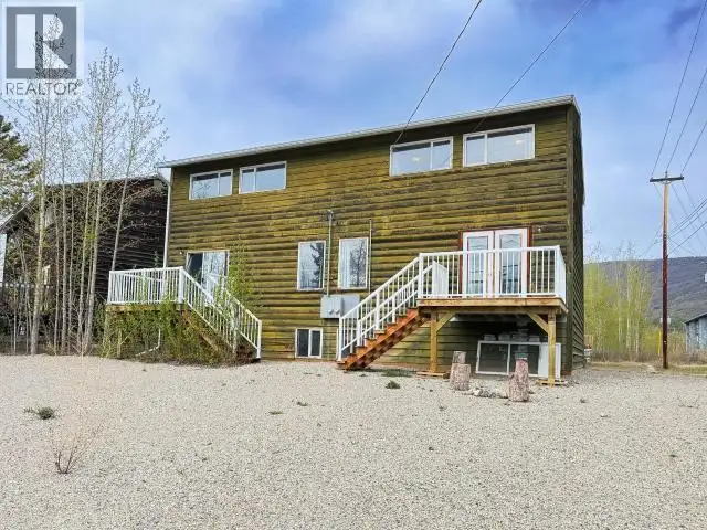 18-20 HARPER STREET Faro, Yukon in Houses for Sale in Whitehorse - Image 4