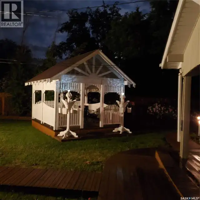 122 Main STREET Radisson, Saskatchewan in Houses for Sale in Saskatoon - Image 35