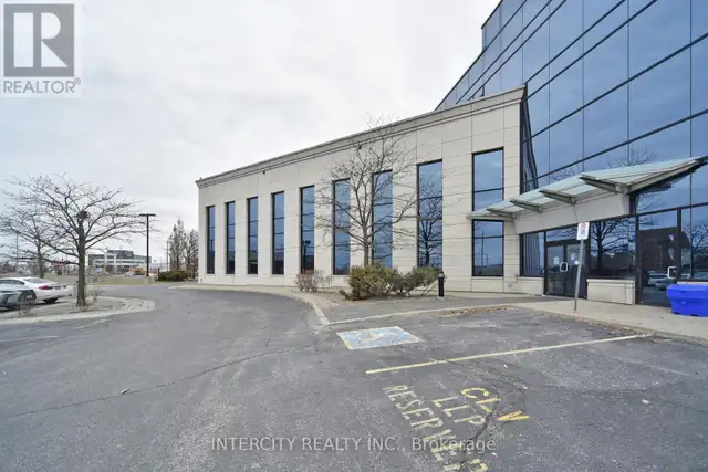 BSMT - 6 RONROSE DRIVE Vaughan (Concord), Ontario in Commercial & Office Space for Rent in Markham / York Region - Image 7