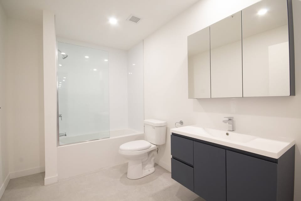 4 Bd Cartier OLaval — photo 2