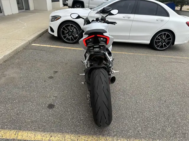 2023 DUCATI PANIGALE V2 900 (FINANCING AVAILABLE) in Sport Bikes in Strathcona County - Image 8