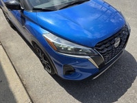 *CLEAN CARFAX, ANDROID AUTO, APPLE CAR PLAY, HEATED SEATS, *8-inch touchscreen display with Apple Ca... (image 8)