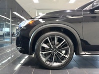 Experience luxury and performance like never before with the 2023 Infiniti QX55 Luxe. Powered by a r... (image 5)