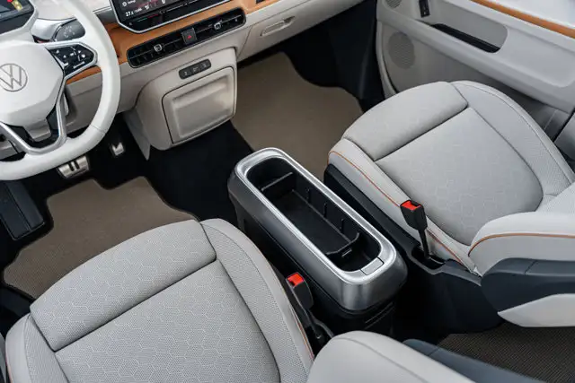 2025 Volkswagen ID. Buzz 1st Edition | CAPTAIN CHAIR | LAUNCH in Cars & Trucks in Grande Prairie - Image 41