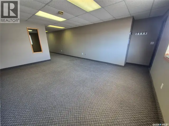 24 12th STREET NE Weyburn, Saskatchewan in Commercial & Office Space for Sale in Regina - Image 30