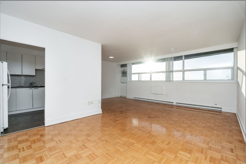 Two bedroom, Dixon and Islington - ID 4695 5