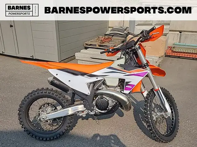 2024 KTM 250 XC in Dirt Bikes & Motocross in Calgary - Image 2
