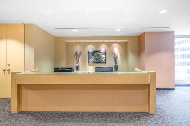 Coworking space for rent in Vancouver Park Place63871254479617122