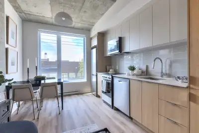 Condo appartement neuf à louer-nouveau logement locatif-new apartment for rent-condo rental-LaSalle-...