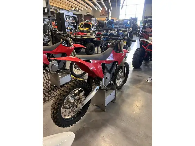 2022 Stark Future STARK VARG 80HP Foot Brake in Dirt Bikes & Motocross in Lloydminster - Image 4
